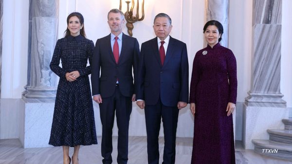 Nhà vua Đan Mạch và Hoàng hậu chủ trì tiệc chiêu đãi chào mừng Tổng Bí thư, Chủ tịch nước Tô Lâm và Phu nhân