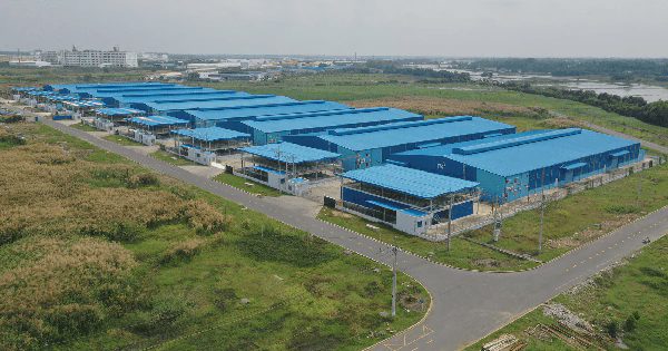 Nhà xưởng bất ngờ vượt đất công nghiệp, hút hơn 7 tỷ USD vốn FDI sản xuất mới vào Việt Nam