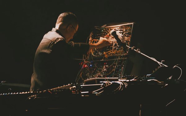 Nhạc sĩ Quốc Trung tổ chức concert đặc biệt nhất nhân dịp được đi xe buýt miễn phí