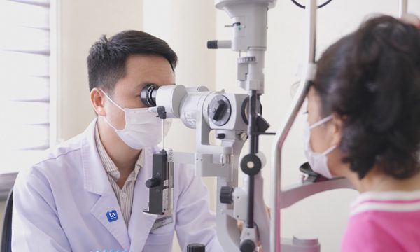 Nhận biết bệnh mắt qua dấu hiệu nhìn mờ