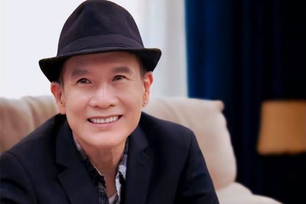 Nhan sắc Đại tá Thu Hà thời trẻ, danh ca Tuấn Vũ trẻ trung tuổi U70