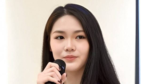 Nhan sắc hot girl cầu lông Thái Lan bị đình chỉ ở Asiad