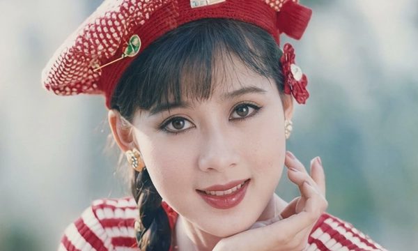 Nhan sắc khuynh đảo một thời của Diễm Hương