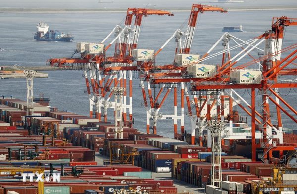 Nhật Bản: Xuất khẩu tăng tháng thứ 13 liên tiếp nhờ nhu cầu mạnh về chất bán dẫn