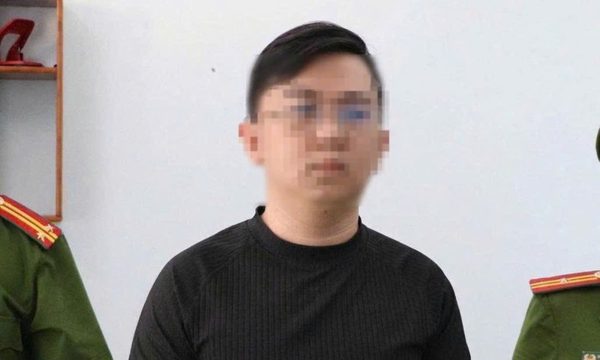 Nhậu say, đánh người đi đường nhập viện vì nghĩ đi theo đánh mình