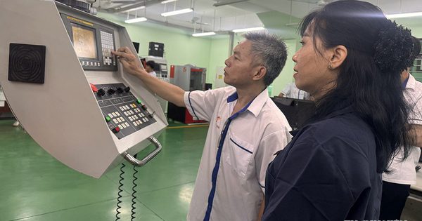 Nhiều bằng ĐH 'đẹp', doanh nghiệp đổi cách tuyển dụng: Sinh viên CĐ cạnh tranh thế nào?