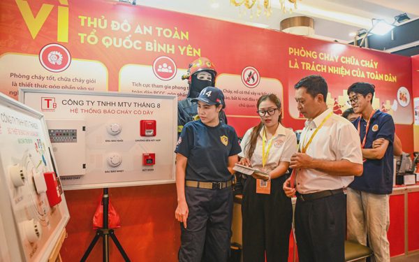Nhiều công nghệ, thiết bị mới tại triển lãm phòng cháy chữa cháy quốc tế