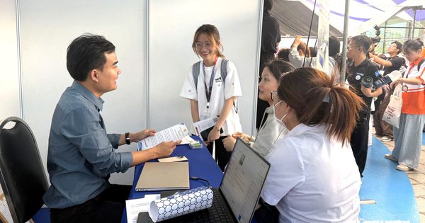 Nhiều doanh nghiệp tuyển dụng sinh viên mới tốt nghiệp lương trên dưới 20 triệu đồng/tháng