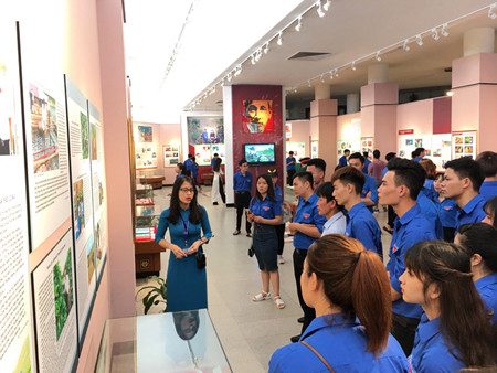 Nhiều hoạt động ý nghĩa Đoàn TN cơ quan T.Ư Đoàn dịp 19/5