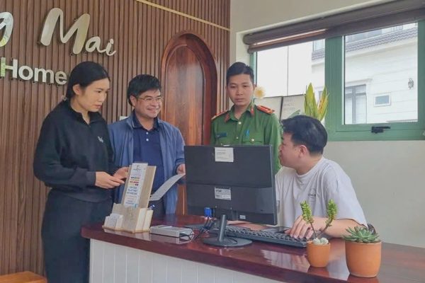 Nhiều khách sạn ở Đà Lạt trả tiền cọc cho du khách Cần Thơ