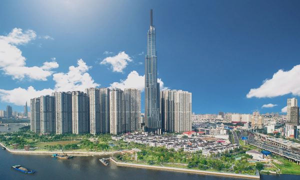 Nhiều lãnh đạo trong hệ sinh thái Vingroup thu nhập tiền tỷ mỗi tháng