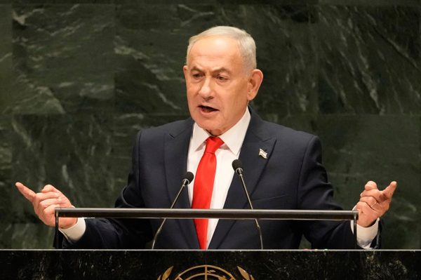 Nhiều nhà ngoại giao bỏ ra ngoài khi Thủ tướng Israel phát biểu tại Liên Hợp Quốc