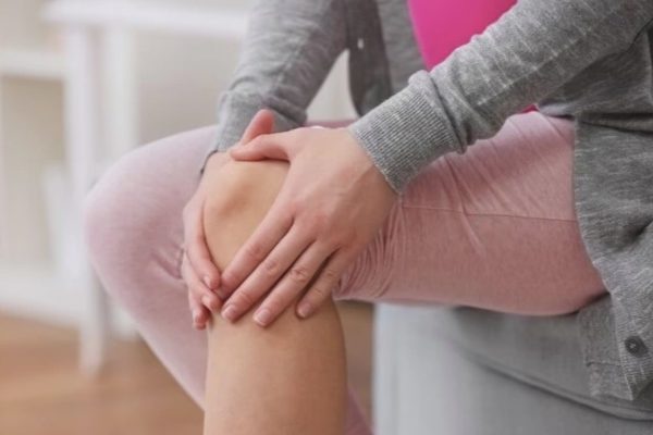 Nhiều phụ nữ Việt quên chăm sóc xương từ khi còn trẻ