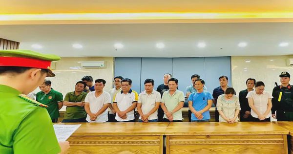 Nhóm cán bộ nhận hối lộ để làm ngơ, hợp thức hóa và cấp điện nước cho công trình vi phạm