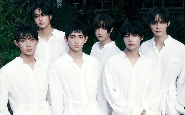 Nhóm K-pop có Hanbin đột ngột tan rã