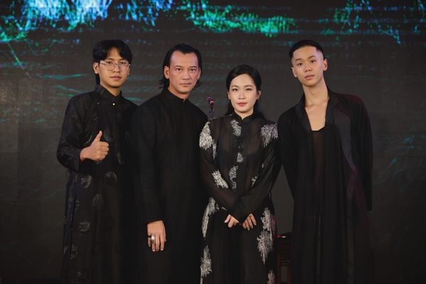 Nhóm nhạc mới Việt Nam mang “Giao thoa” đến sân khấu đương đại Hàn Quốc