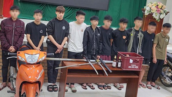 Nhóm thanh thiếu niên ở Sơn La mang dao kiếm truy đuổi nhau, 3 người bị thương