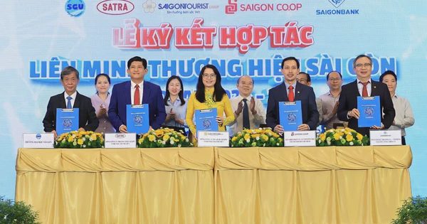 Những cú bắt tay chiến lược của SATRA