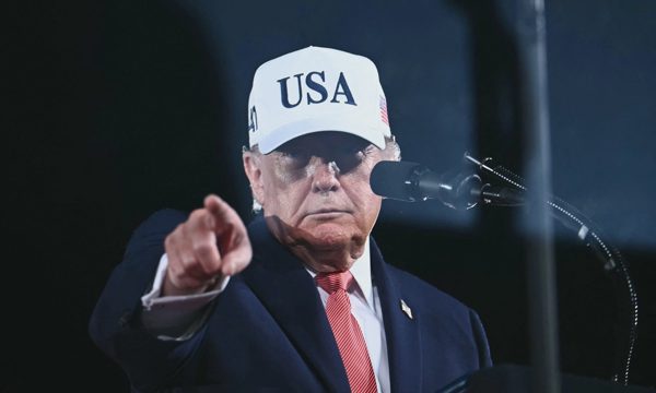 Những cử tri 'sẵn sàng hy sinh' vì ông Trump
