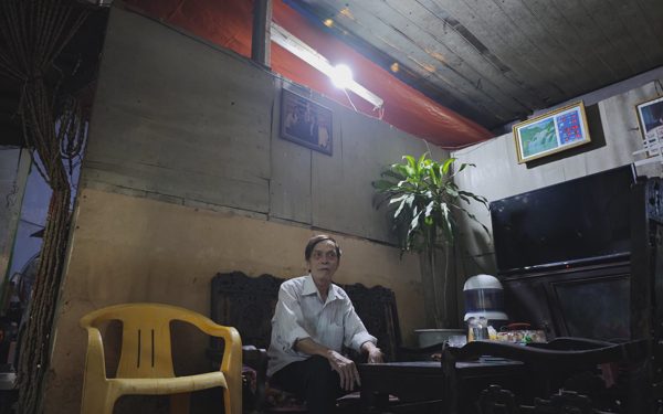 Những dãy nhà chờ sập bên Quốc Tử Giám triều Nguyễn