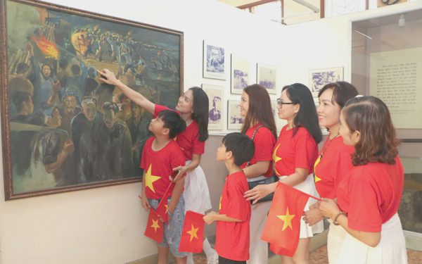 Những 'địa chỉ đỏ' ở Đồng Tháp đón đông đảo du khách dịp lễ 2-9