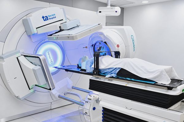 Những 'kiến trúc sư' phía sau chùm tia xạ trị ung thư