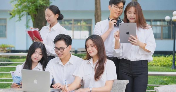 Những lợi thế khi chọn học ngôn ngữ Anh theo phương thức đào tạo từ xa