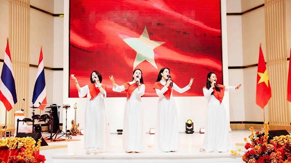 Những mảnh ghép quê hương (kỳ 2)