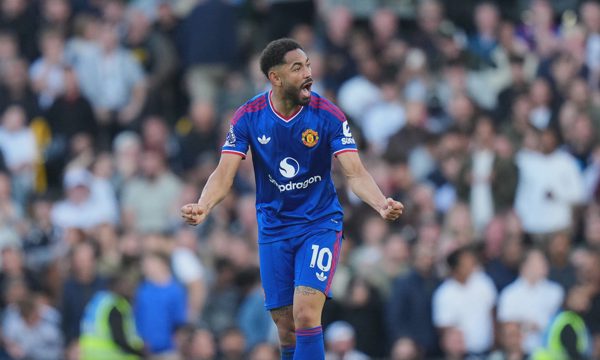 Những nghịch lý ở Man Utd