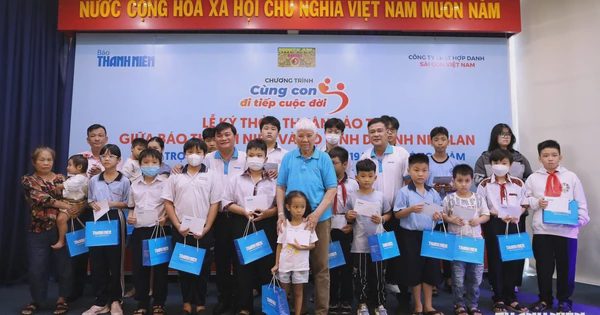 Những tấm lòng lặng lẽ chở che trẻ mồ côi