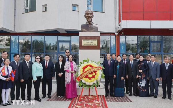 Những tình cảm đặc biệt tại ngôi trường mang tên Chủ tịch Hồ Chí Minh tại Mông Cổ