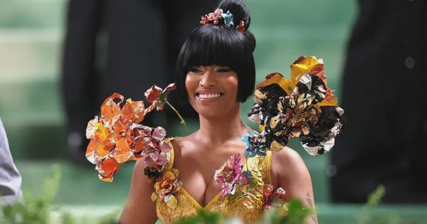 Nicki Minaj xuất hiện trong cuộc đua giành ghế thư ký báo chí Nhà Trắng
