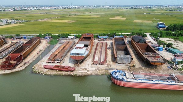 Ninh Bình: Chính quyền xã nói về xưởng đóng tàu quy mô lớn, hợp đồng thuê đất trái phép