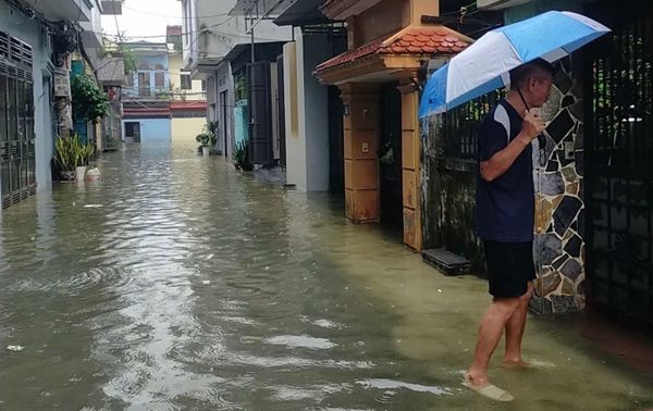Ninh Bình, di dời 94 hộ dân khu vực ngoài đê tới nơi an toàn