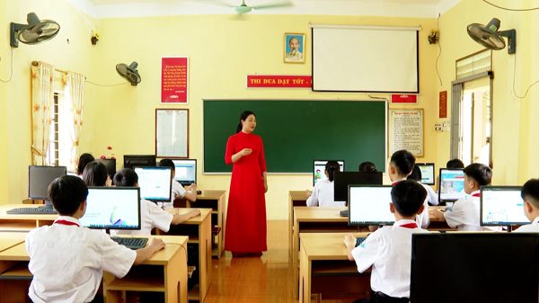 Ninh Bình dự kiến tăng 10.000-12.000 chỉ tiêu tuyển sinh lớp 10