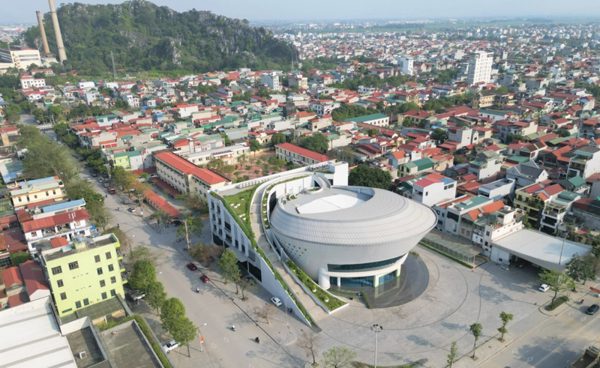 Ninh Bình: Hơn 60 nghìn tỷ đồng vốn đầu tư công, mới giải ngân hơn 16,6 nghìn tỷ