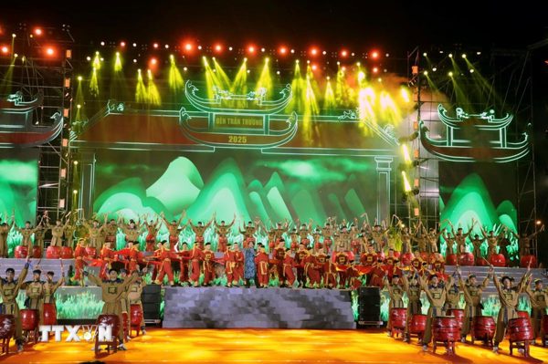 Ninh Bình: Lễ hội đền Trần Thương 2026 - kết nối quá khứ với hiện tại