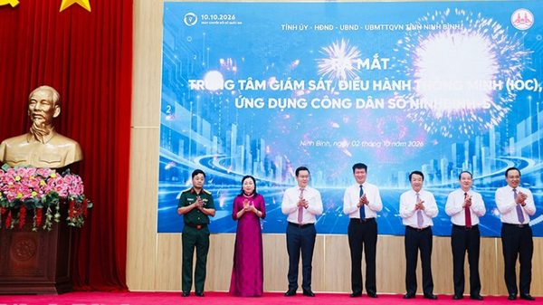Ninh Bình ra mắt Trung tâm IOC, Ứng dụng NinhBinh-S