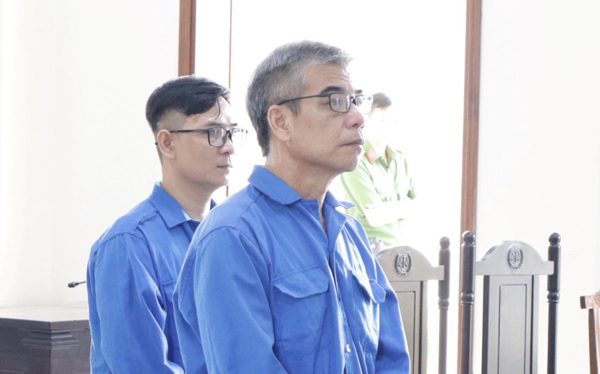 ‘Nổ’ là công an mật, giám đốc lừa 30 doanh nghiệp chiếm đoạt hơn 41 tỉ