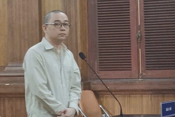 Nói dối về nguồn bia giá rẻ, người đàn ông lừa bạn góp vốn hàng tỷ đồng