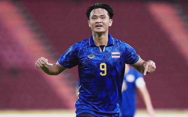 Nói Việt Nam 'chơi xấu', ngôi sao Thái Lan lại hóa tội đồ như đội trưởng Indonesia