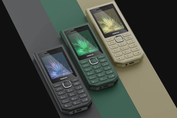 Nokia 300 Charge - điện thoại “cục gạch” kiêm sạc dự phòng