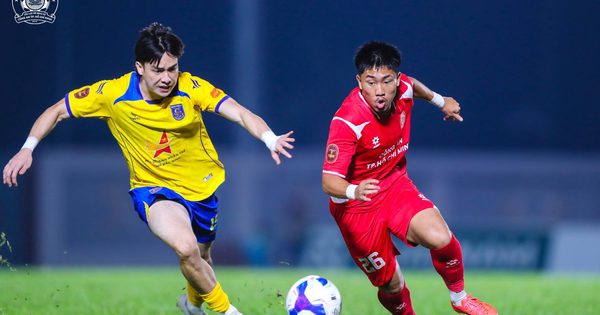 Nóng: Ngô Đăng Khoa thay Thành Chung bị chấn thương, Việt Nam thêm mũi công sắc bén tại FIFA ASEAN Cup