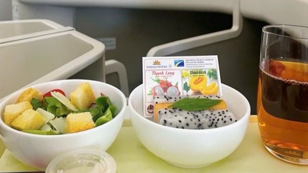 Nông sản Lâm Đồng, Đồng Nai “cất cánh” cùng Vietnam Airlines