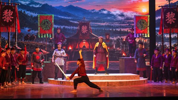 NSND Trung Hiếu: AI không thể thay thế diễn viên trên sân khấu