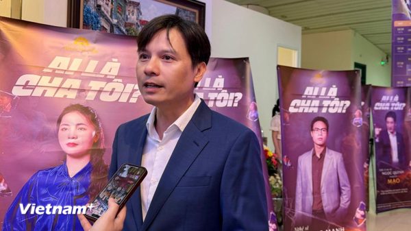 NSƯT Lê Thiện Tùng: “Sân khấu vẫn có hào quang riêng trong đời sống đương đại”