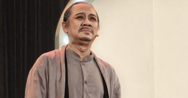NSƯT Thành Lộc nói gì sau khi mở sân khấu mới?