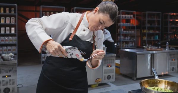 Nữ đầu bếp Đan Mạch chinh phục giám khảo nhờ món ăn đậm hồn Việt