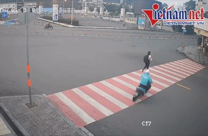Nữ du khách bị cướp giật tài sản ngay khu vực chợ Bến Thành