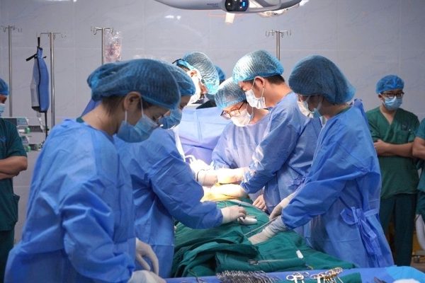 Nữ giáo viên tử vong do tai nạn giao thông được gia đình hiến tạng cứu người